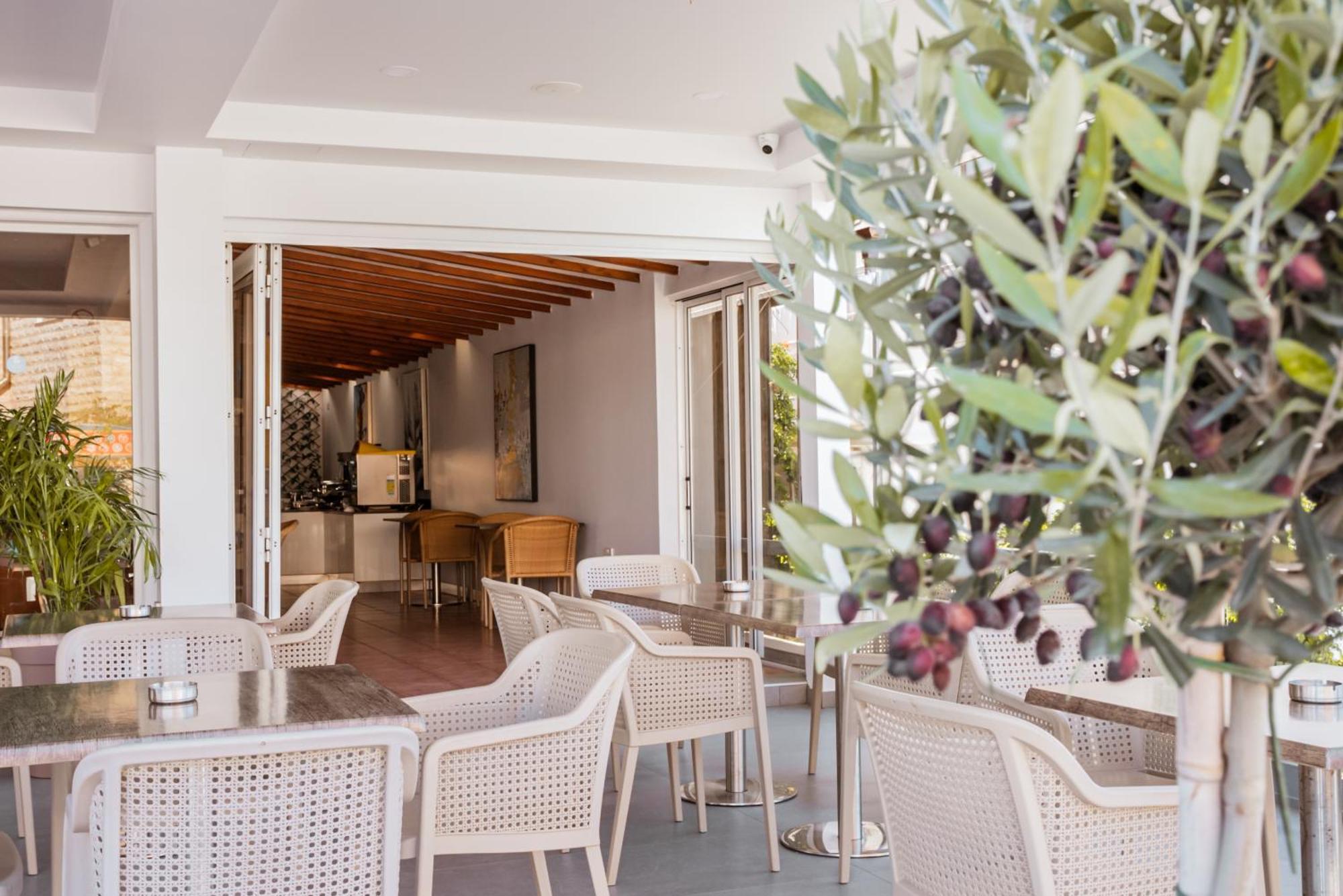 Paul Marie Hotel Apartments Ayia Napa Bagian luar foto